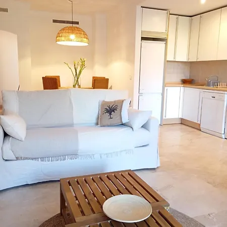 En Planta Baja Con Jardin Privado Y Siete Piscinas Lejlighedshotel